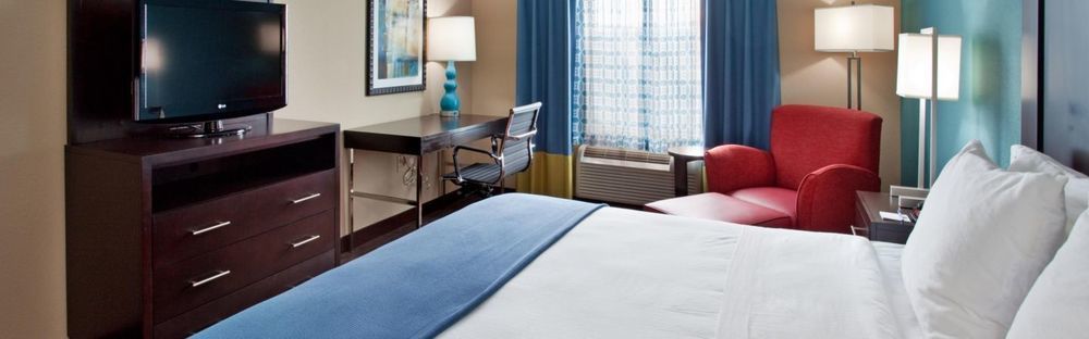 Holiday Inn Express Hotel & Suites North Kansas City By Ihg Exterior photo