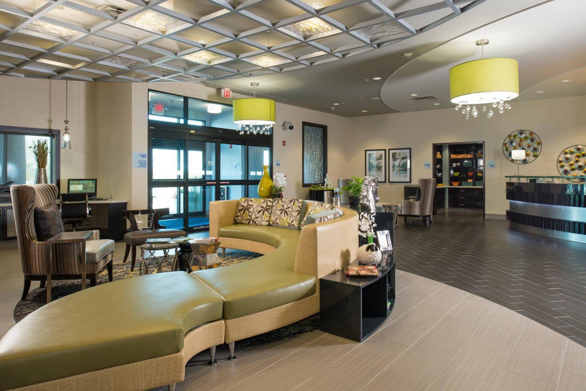 Holiday Inn Express Hotel & Suites North Kansas City By Ihg Exterior photo
