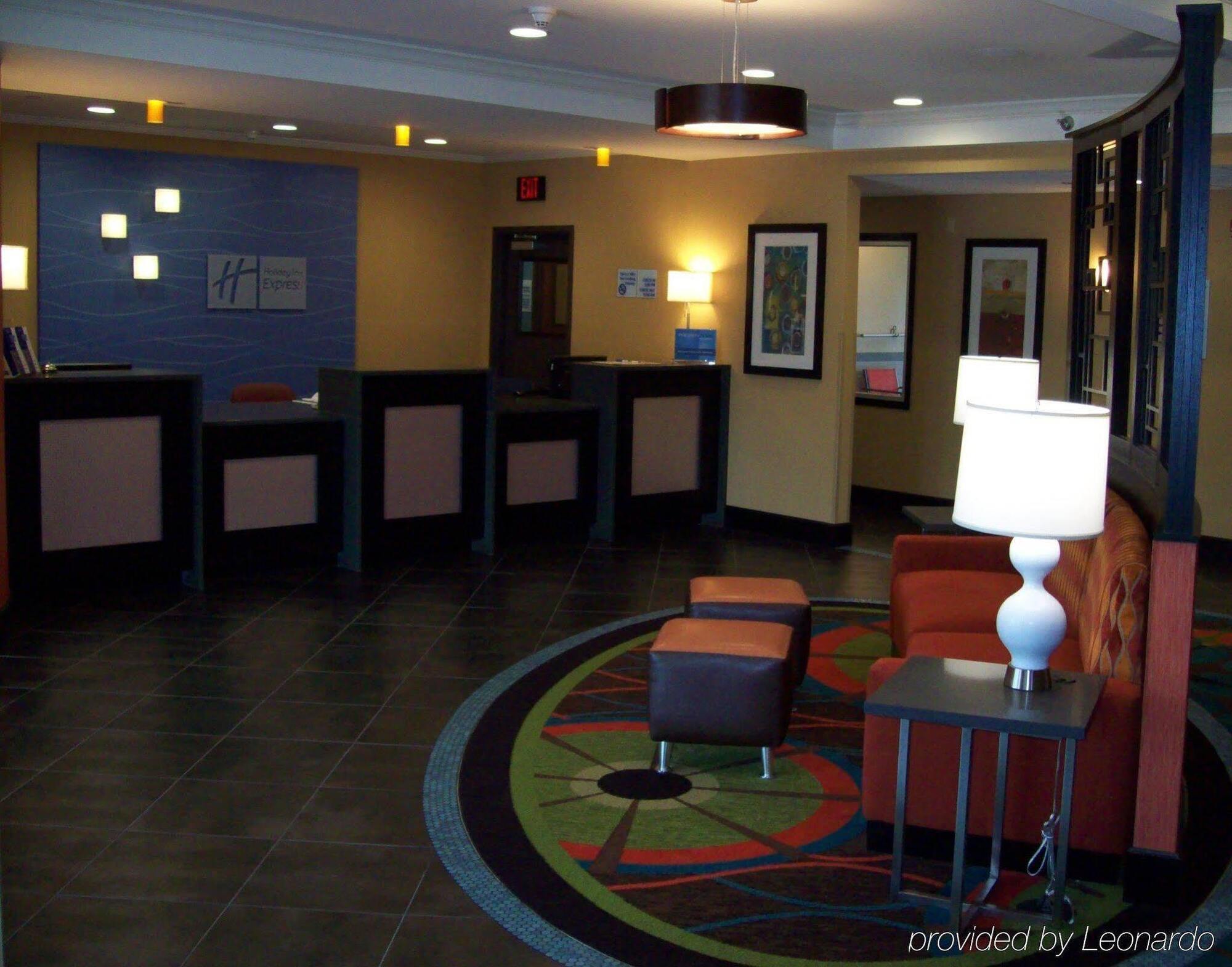 Holiday Inn Express Hotel & Suites North Kansas City By Ihg Exterior photo